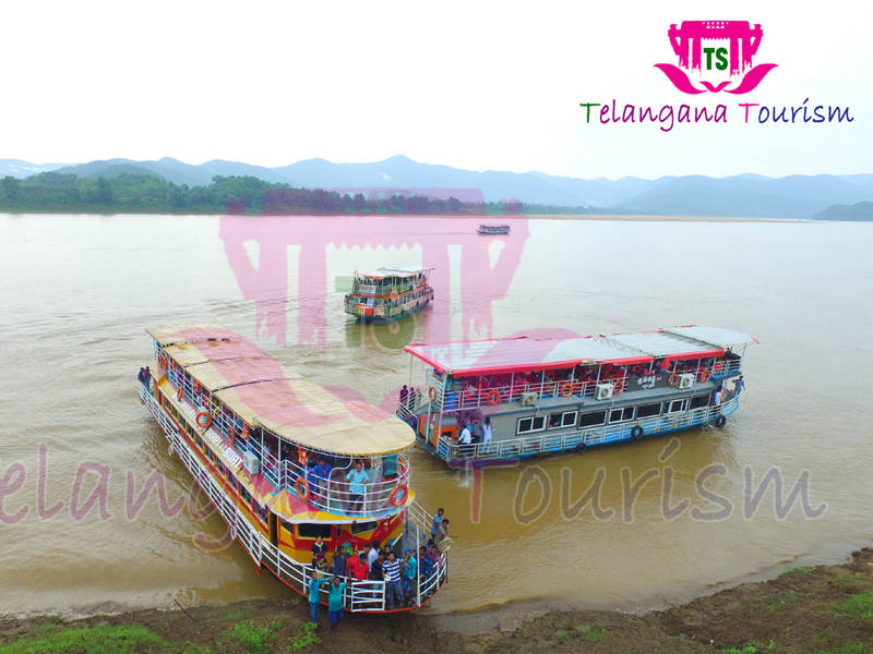 Punnami Boat